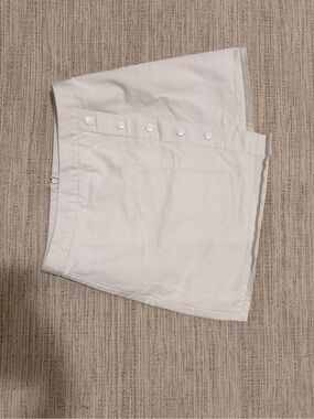 White Women's Button-Trim Skirt